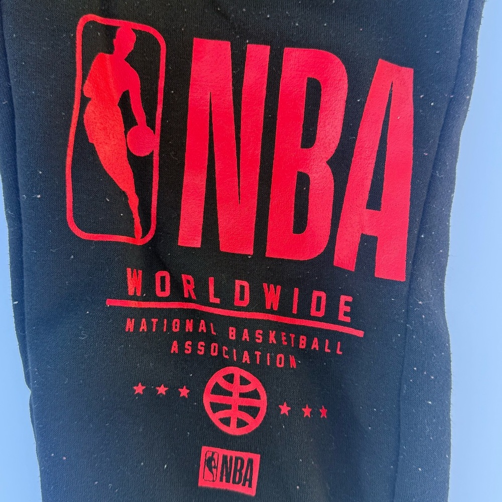 NBA Black and Red Medium Sweatpants